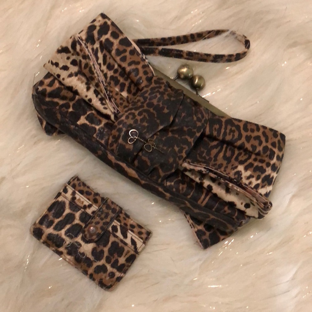 JESSICA SIMPSON Wristlet Purse & Card Holder